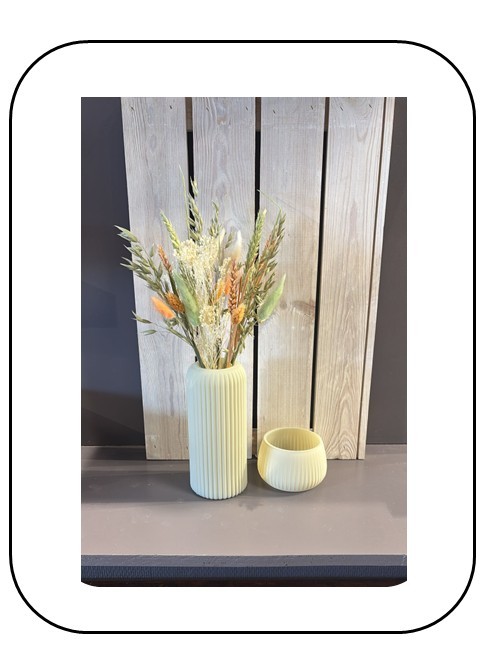 Vaas en kandelaar Giulianna Green met droogbloemen boeket compleet